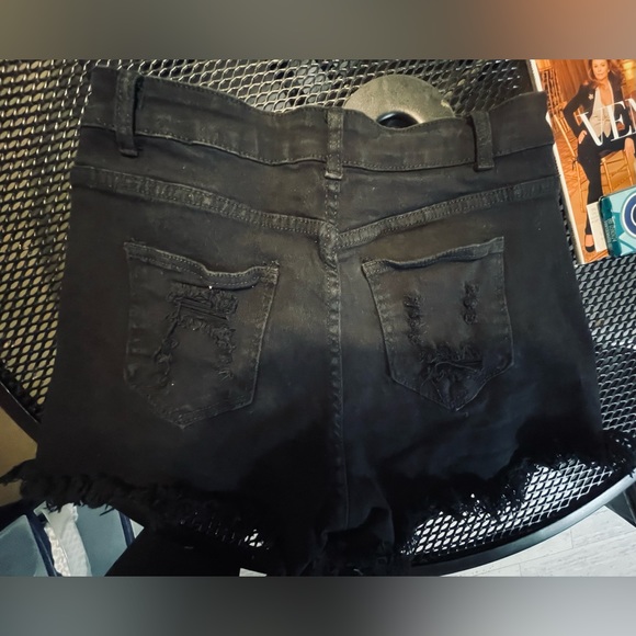 Distressed Style Shorts - Picture 2 of 2